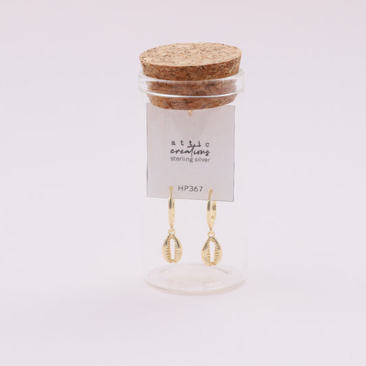 HP366/HP367 Cowry hoop earrings