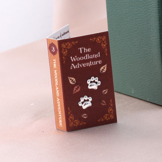 TT8003 WOODLAND ADVENTURE Paw Print Earrings