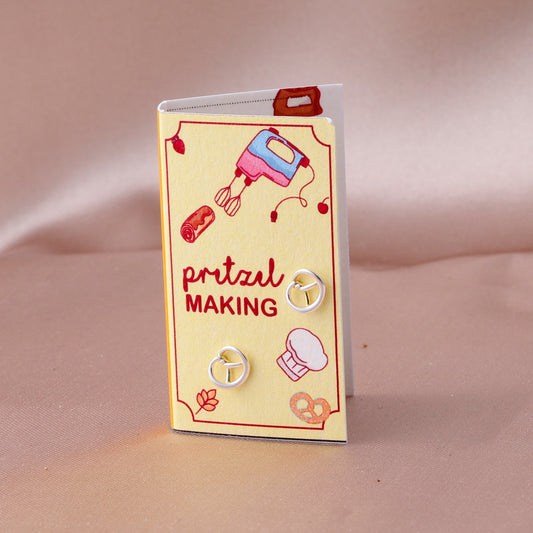 TT8305 BAKING RECIPE BOOK PRETZEL