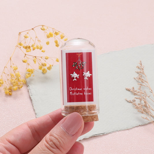 XT033 Mistletoe earrings