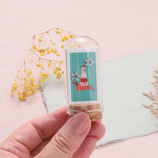 XT031 Sausage dog with snowflakes earrings