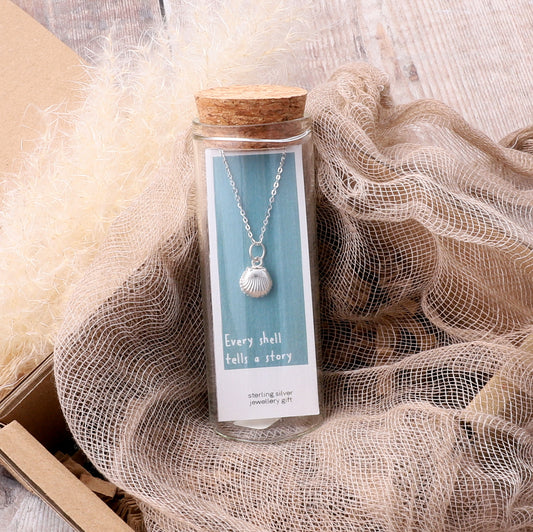 NT1009 Cockle Seashell Necklace