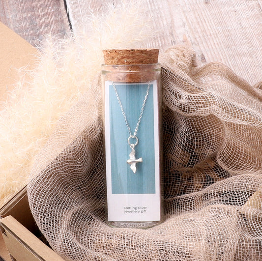 NT1024 Sea Bird Silver necklace