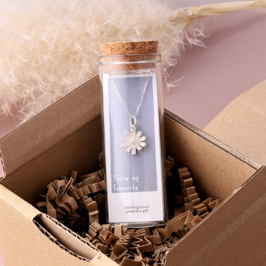 NT0108 YOU'RE MY FAVOURITE daisy flower Necklace
