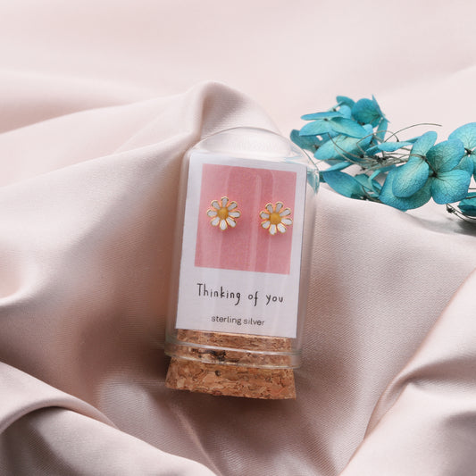 TT50016 Thinking of you ...daisy earrings SILVER/ GOLD