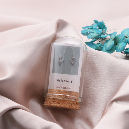 TT50023/TT50024 Sisterhood leaf earrings