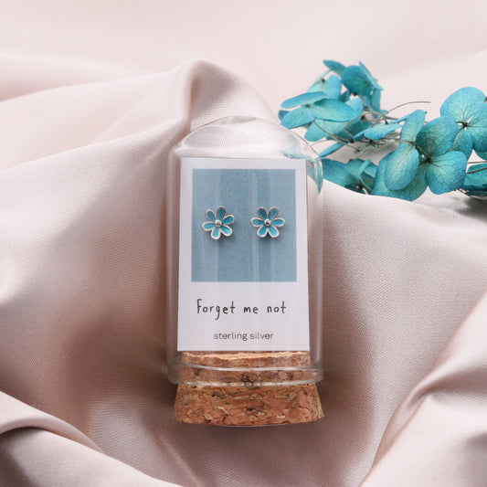 TT50056 forget me not blue bud flower earrings