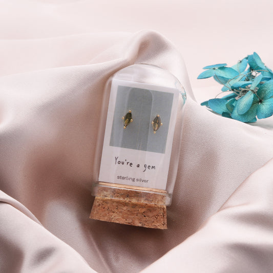 TT50135 'You're a gem' OLIVE Green Pointed Crystal earrings