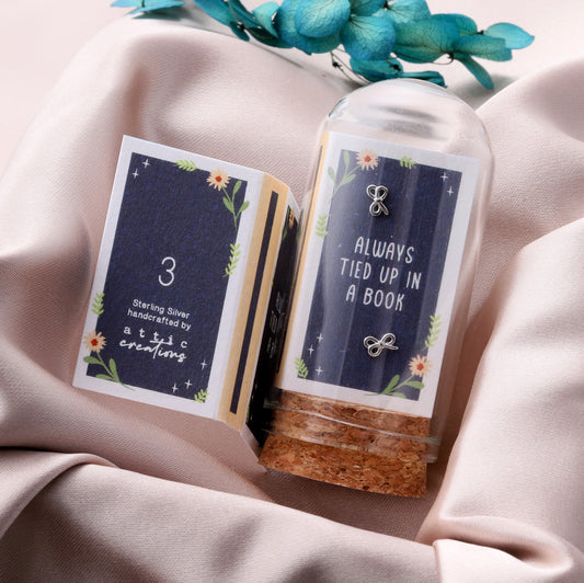 TT8403 ALWAYS TIE UP IN A BOOK Little Bow Earrings