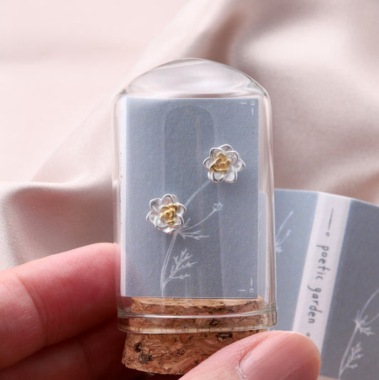 TT55007 Waterlily flower earrings