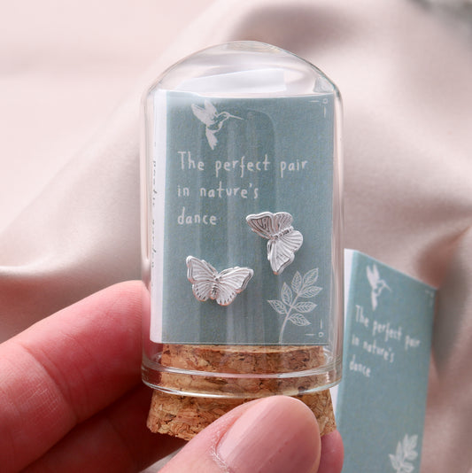 TT55040 Butterfly earrings with a quote