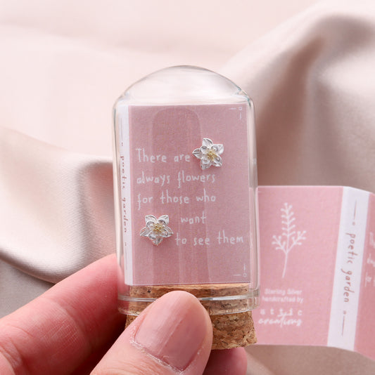 TT55033 "THERE ARE ALWAYS ..." flower earrings