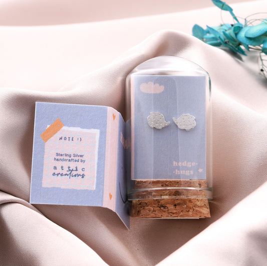 TT57004 LITTLE NOTE Hedgehog earrings