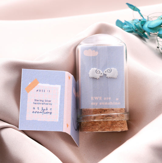 TT57008 LITTLE NOTE little lamb earrings