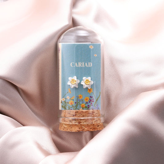 W60039 'CARID' Daffodil Flowers In A Bottle