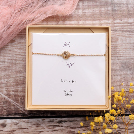 BB022 November Gold Birthstone Bracelet on card