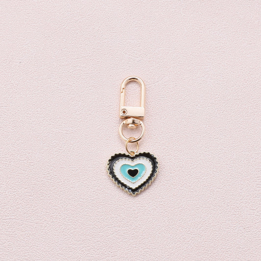 K018 Evil eye Heart Black enamel keyring