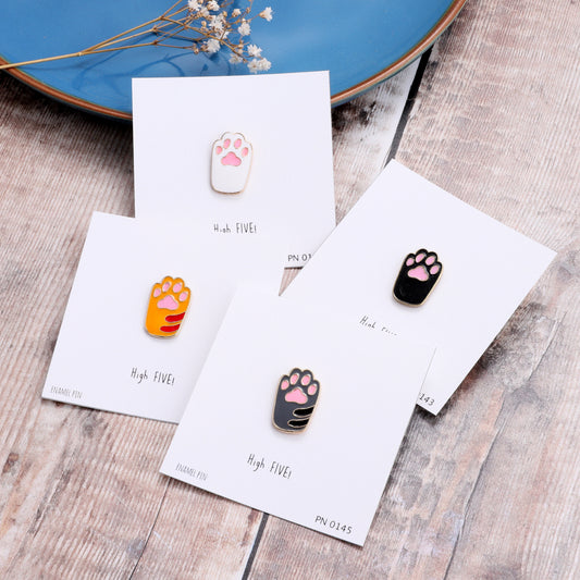 PN0142-PN0145 High Five cat paw Enamel Pins