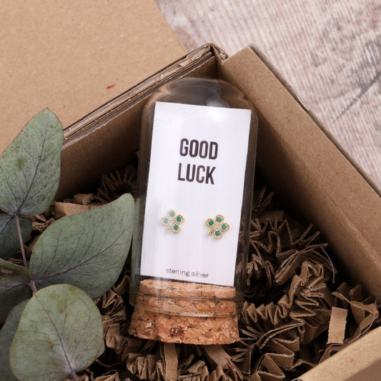 TT65040 "Good Luck " Green GEM four leaf clover