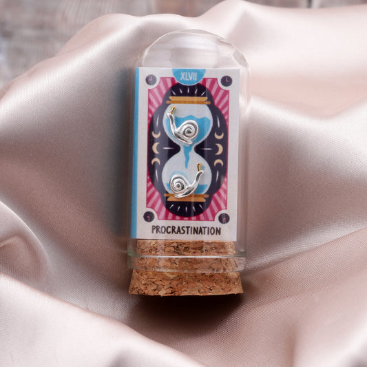 TT71048 PROCRASTINATION Snail earrings