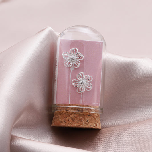 TT55068 Large lace flower earrings
