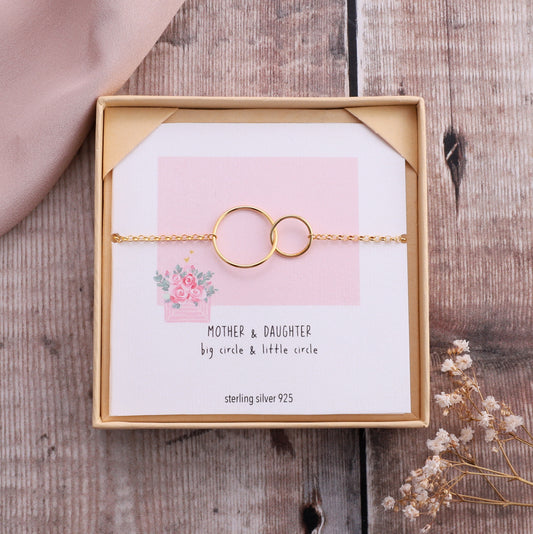 B006 Mother And Daughter Bracelet on card gold