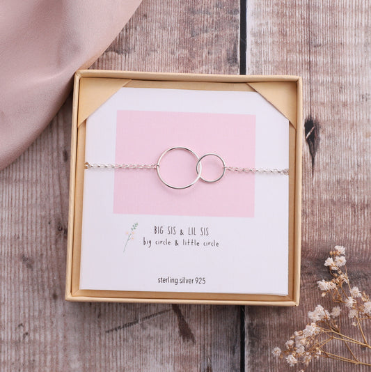 B008 Big Sis Lil Sis Bracelet on card silver