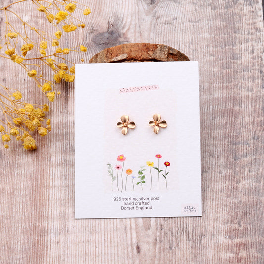 ME016 Golden flower earrings