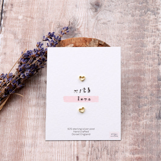 ME133/134 Cutout heart earrings