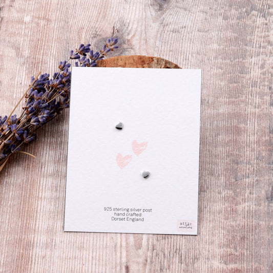 ME152/151 Mini heart earrings studs