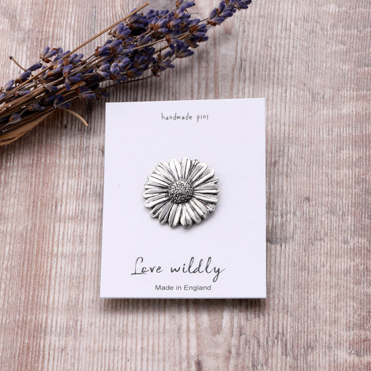 Handmade pewter pin Daisy