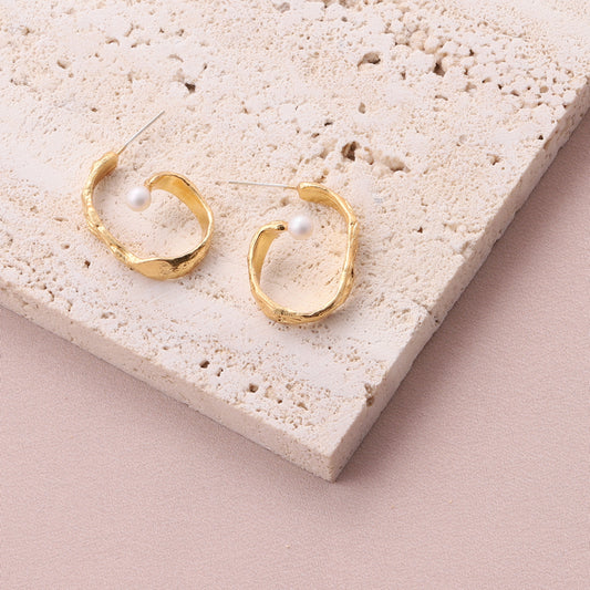 CJE011 Spiral earrings with pearl