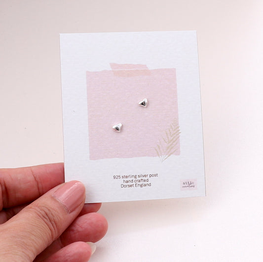 ME209 Silver little heart earrings