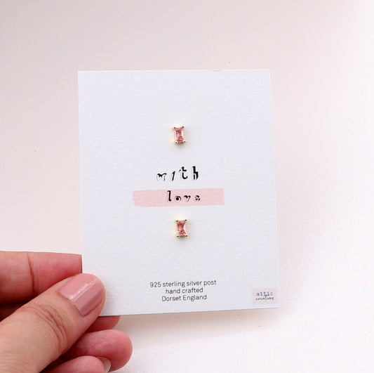 ME243  Single gem earrings- light pink