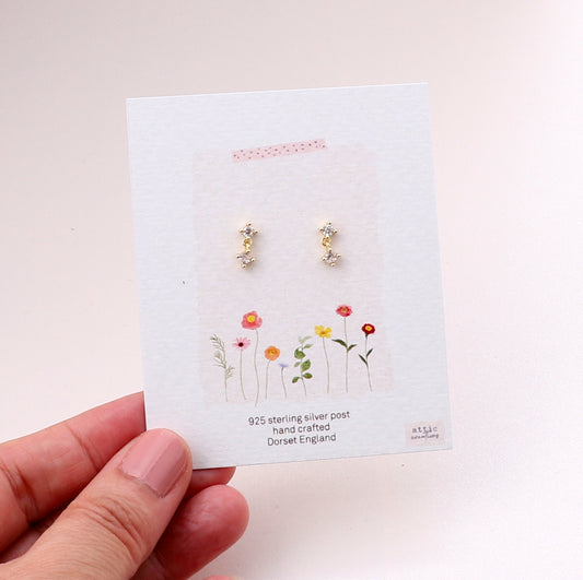 ME259 Gold single crystal hanging earrings