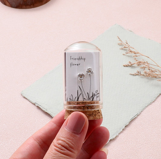 TT51020 Friendship flowers in a bottle