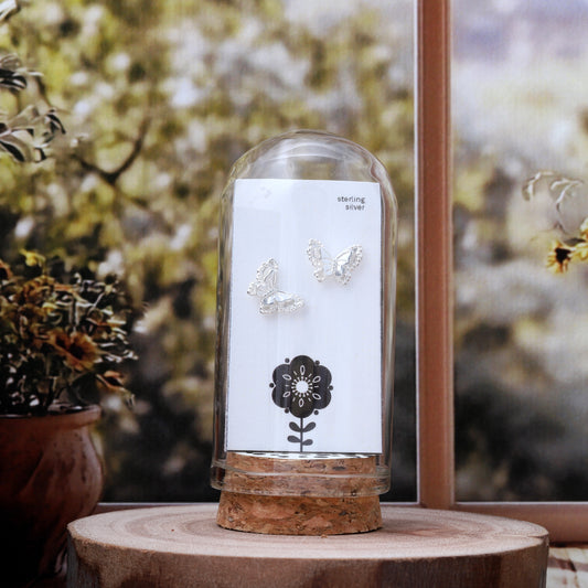 TT70008 Delicate 3D BUTTERFLY earrings (single flower graphic)