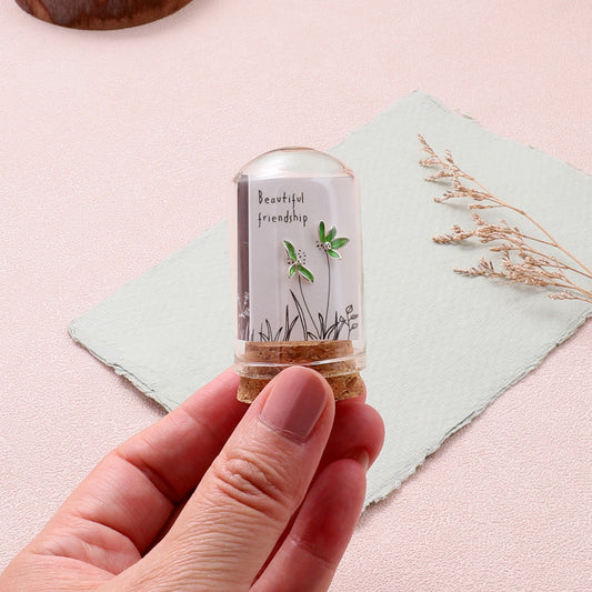 TT51180 BEAUTIFUL FRIENDSHIP Enamel Green leaf earrings