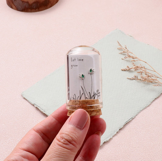 TT51193 LET LOVE GROW Green gem leaves earrings