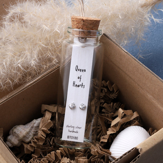 BT180 Message Bottle heart with crystal earrings QUEEN OF HEART