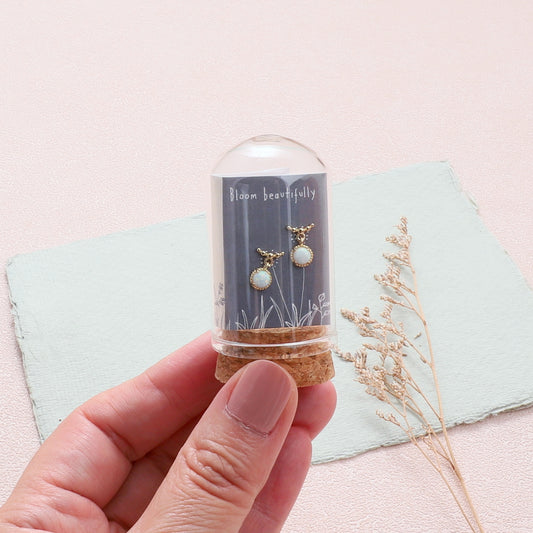 TT58113 BLOOM BEAUTIFULLY Gold bar opal hanging earrings
