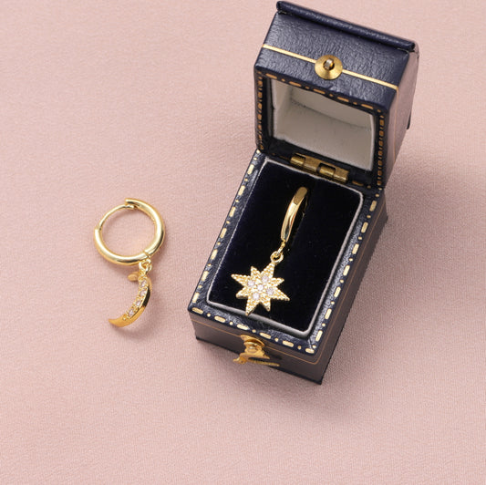 MEH025 Crystal Inlaid Star and Moon Ear Hoops/ Gold