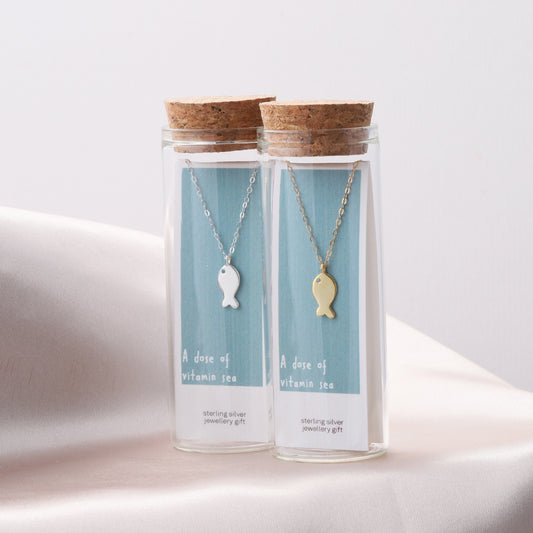ST9060 A DOSE OF VITAMIN SEA Little fish necklace